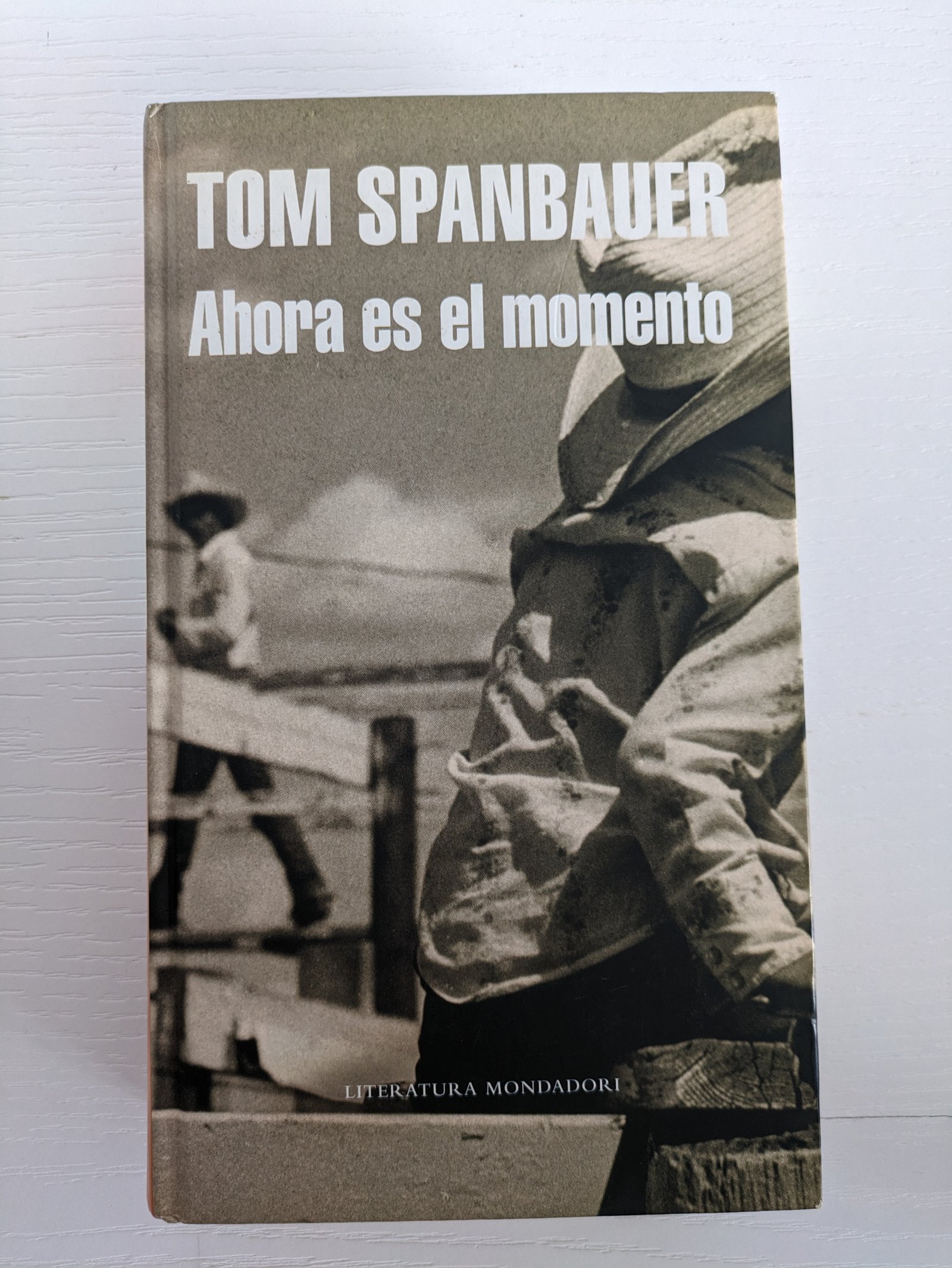 Akora es el momento